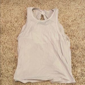 White lululemon tank top